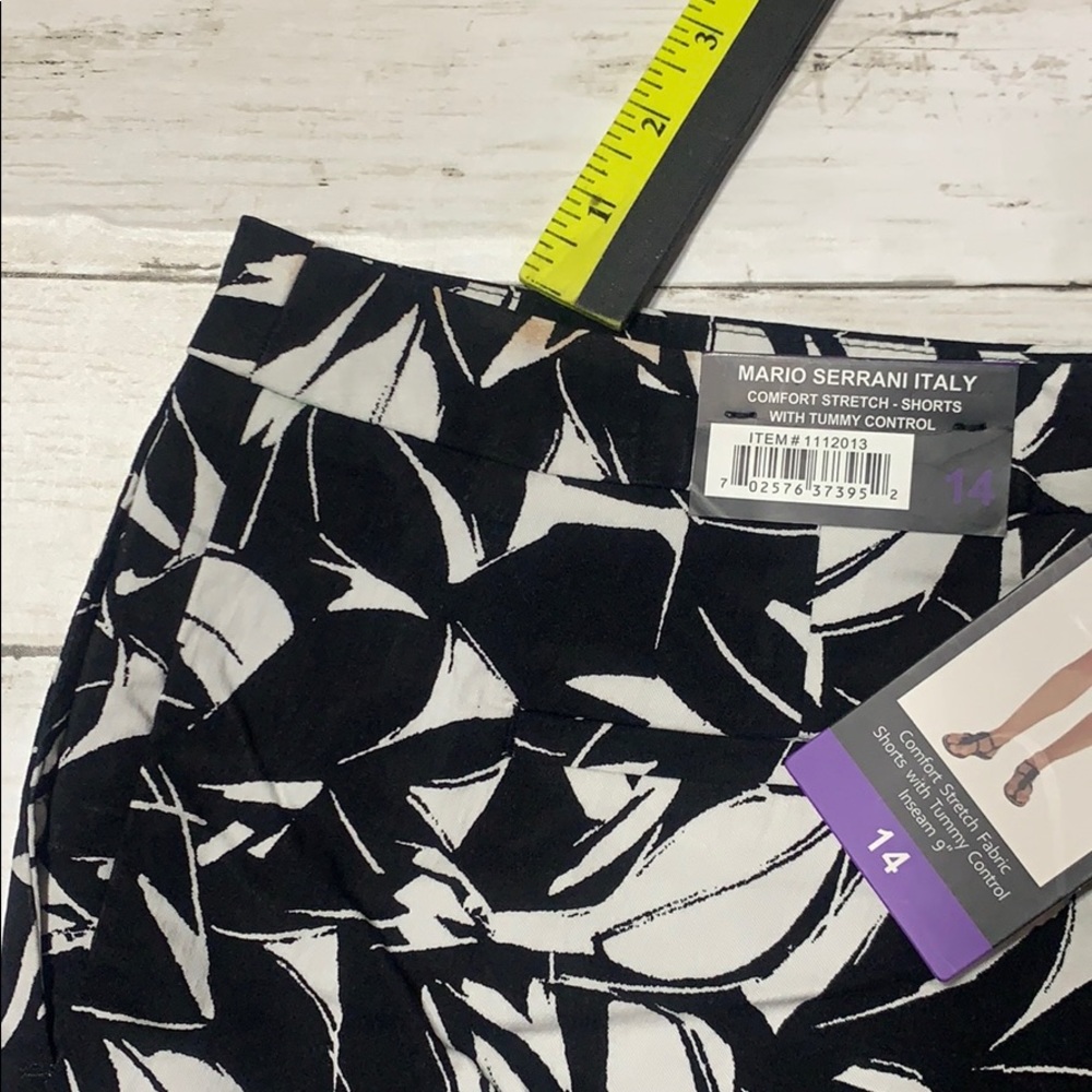 New! Mario Serrani Black White Print Shorts Sz. 14 - Picture 10 of 10
